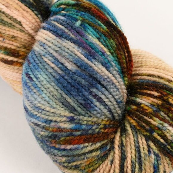 Chelsea Luxe Eighty 1010 Yarn Superwash Merino Cashmere Blend Seaside Heights - Picture 2 of 3